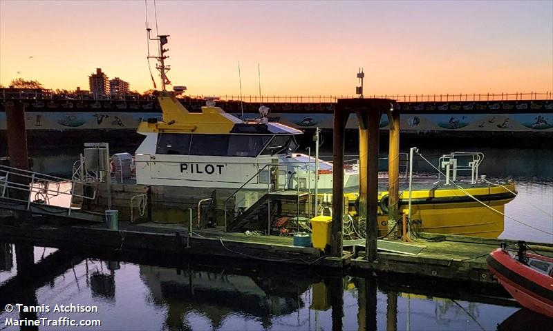 pacific guardian (Pilot) - IMO , MMSI 316016131 under the flag of Canada