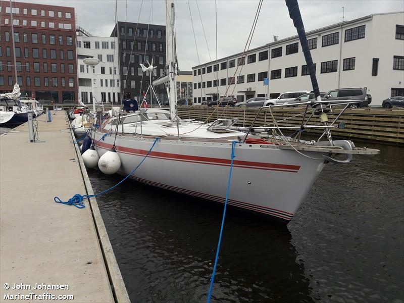 star trek (Sailing vessel) - IMO , MMSI 257781190, Call Sign LE6473 under the flag of Norway