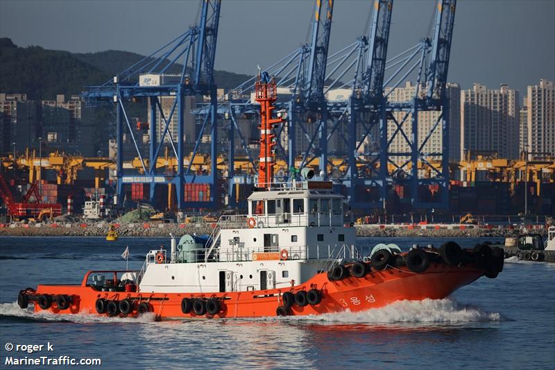 no.3 yongsung (Tug) - IMO , MMSI 440150940, Call Sign 120009 under the flag of Korea