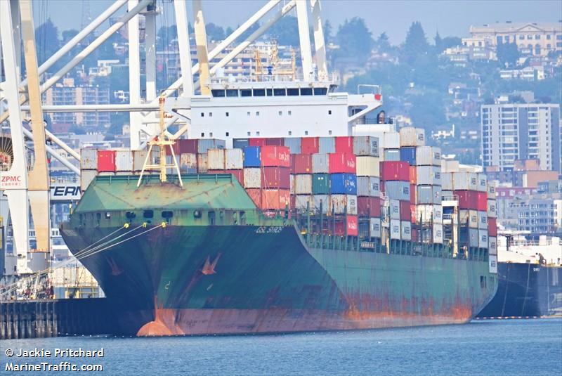 gsl syros (Container Ship) - IMO 9437062, MMSI 636020985, Call Sign 5LBR7 under the flag of Liberia