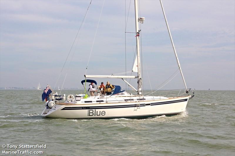 blue of hamble (Sailing vessel) - IMO , MMSI 235026493 under the flag of United Kingdom (UK)