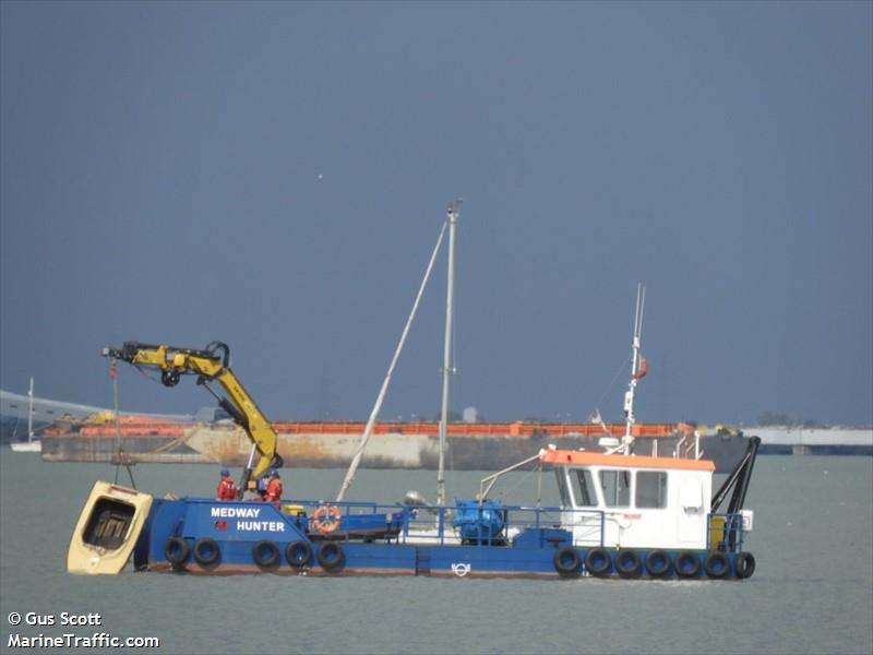 medway hunter (Port tender) - IMO , MMSI 232036156, Call Sign MJHL6 under the flag of United Kingdom (UK)