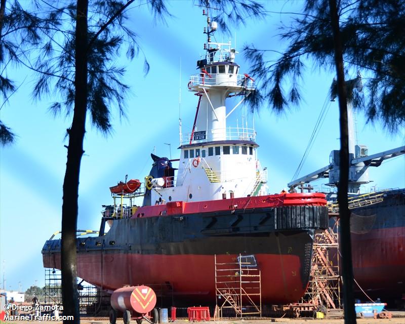 candela s (Pusher Tug) - IMO 7509495, MMSI 701006646, Call Sign LW3218 under the flag of Argentina