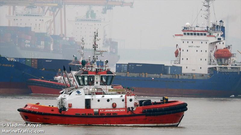 kt jayanegara 303 (Tug) - IMO , MMSI 525200037, Call Sign YCEW2 under the flag of Indonesia