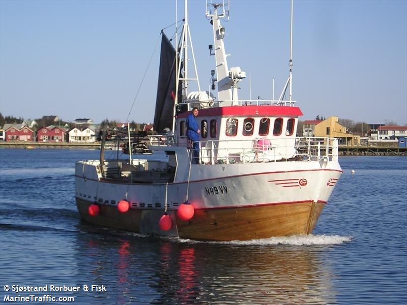 iversen junior (Fishing vessel) - IMO , MMSI 257620500, Call Sign LK2527 under the flag of Norway