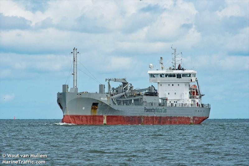 ireland (Cement Carrier) - IMO 9771456, MMSI 244140388, Call Sign PDIH under the flag of Netherlands