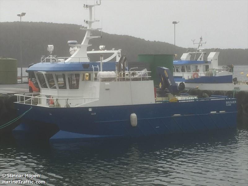 bruvaer (Cargo ship) - IMO , MMSI 257038210, Call Sign LH2525 under the flag of Norway