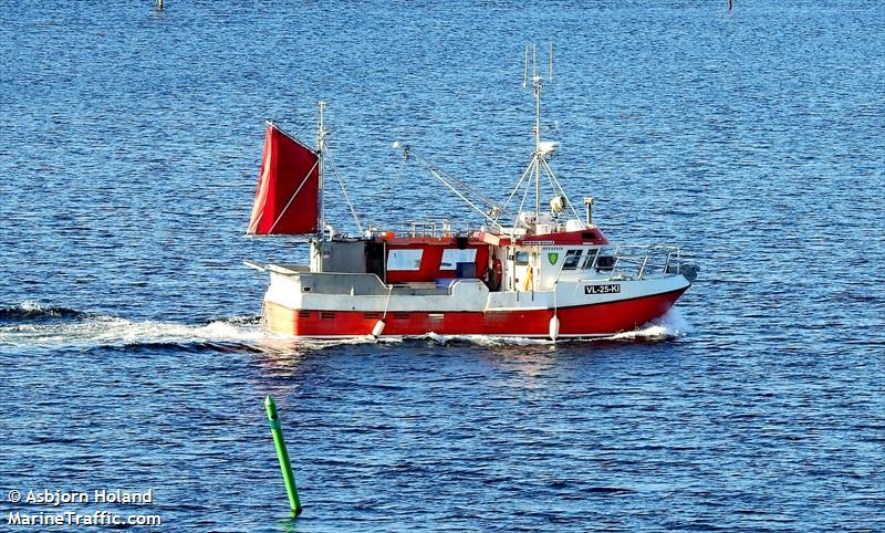 oyestein (Fishing vessel) - IMO , MMSI 257153240, Call Sign LK7610 under the flag of Norway