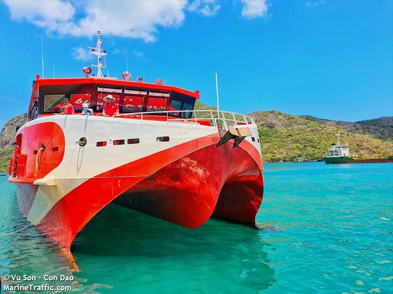 trung trac (Passenger ship) - IMO , MMSI 574110643, Call Sign XVIZ3 under the flag of Vietnam