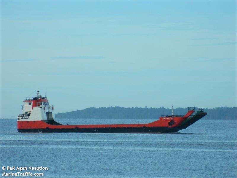 lct.napoleon (Cargo ship) - IMO , MMSI 525400299, Call Sign YB6375 under the flag of Indonesia