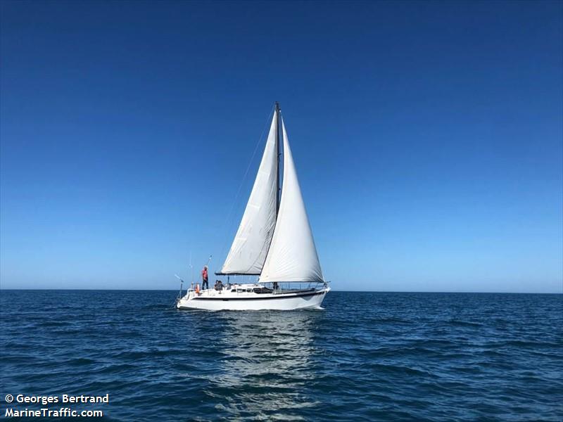 ar vag (Sailing vessel) - IMO , MMSI 228097010, Call Sign FAJ4061 under the flag of France