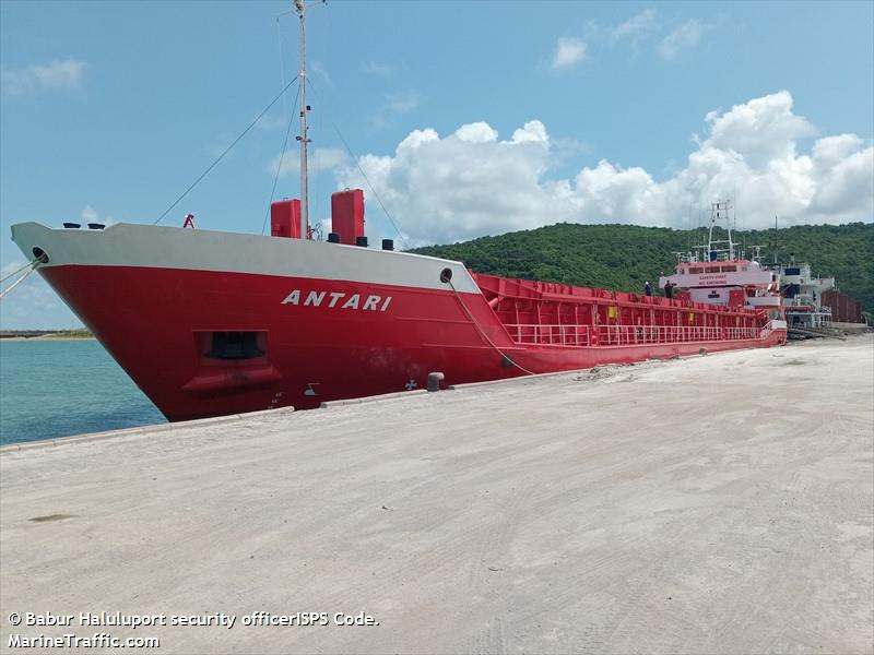 antari (General Cargo Ship) - IMO 9171084, MMSI 314652000, Call Sign 8PBN3 under the flag of Barbados