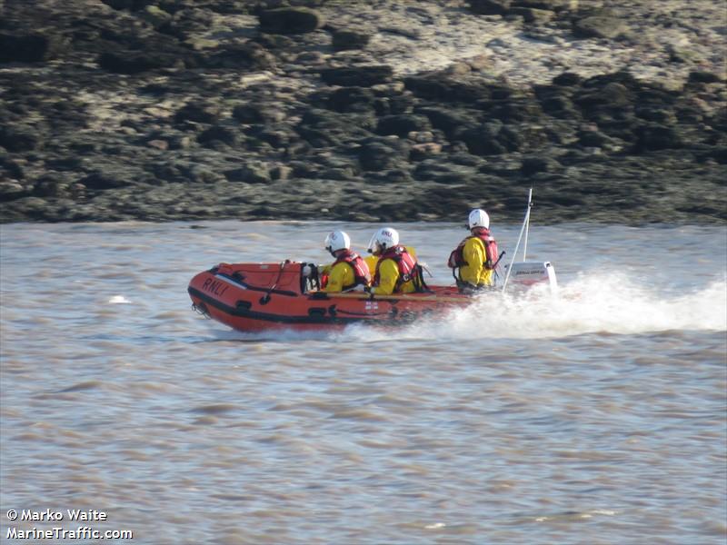 rnli lifeboat d-820 (SAR) - IMO , MMSI 232010159 under the flag of United Kingdom (UK)