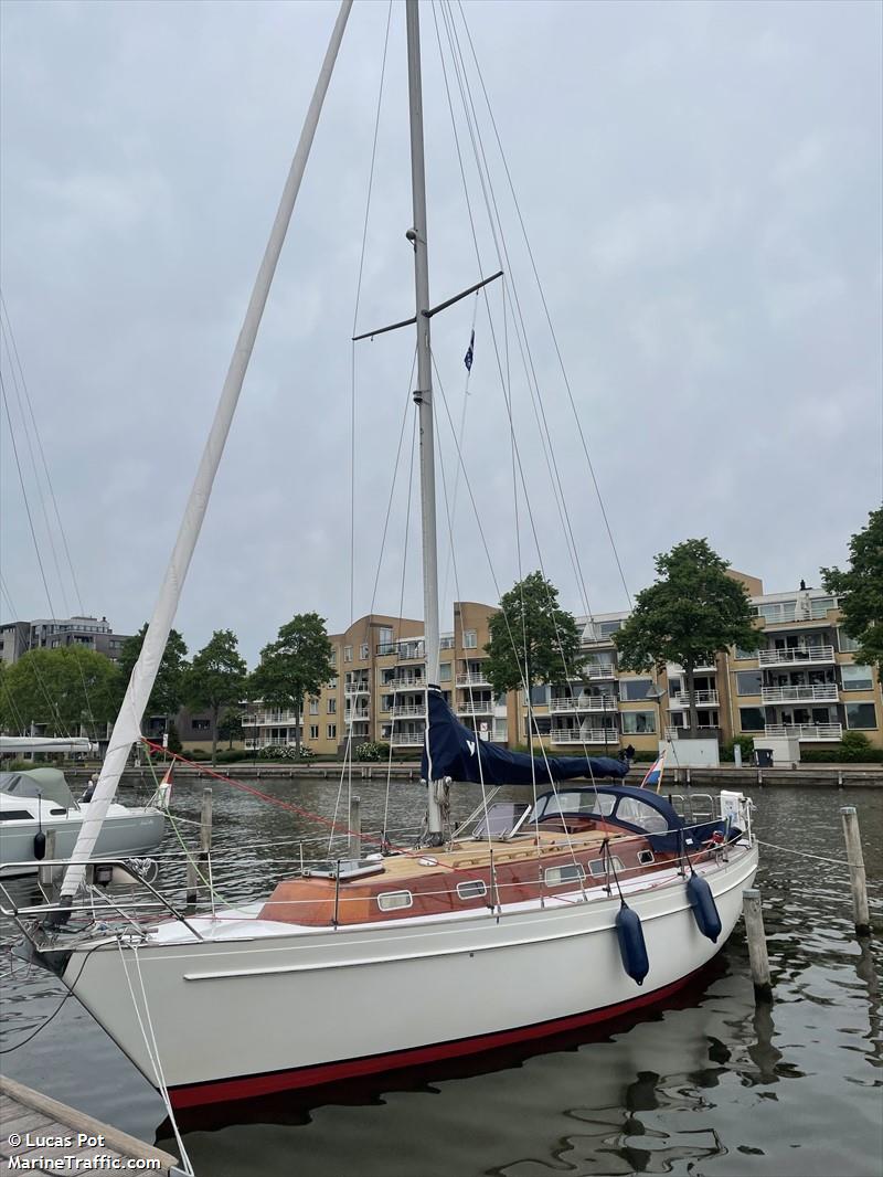 sterre (Sailing vessel) - IMO , MMSI 244000904, Call Sign PG3864 under the flag of Netherlands