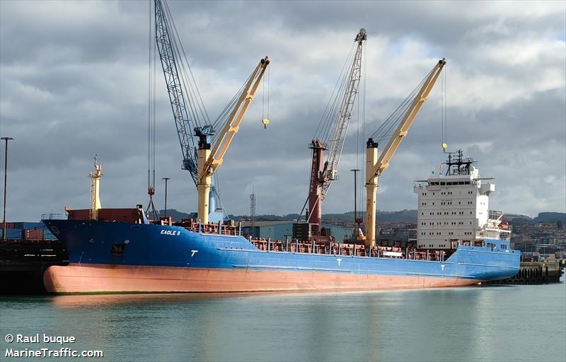 eagle ii (Container Ship) - IMO 9301122, MMSI 538010031, Call Sign V7A5494 under the flag of Marshall Islands