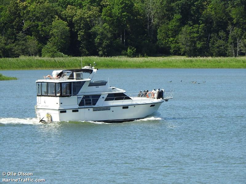 ladys choise (Pleasure craft) - IMO , MMSI 265039220, Call Sign SG4182 under the flag of Sweden