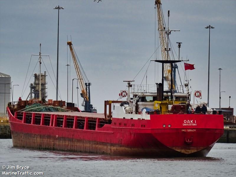 oak i (General Cargo Ship) - IMO 8211629, MMSI 511100734, Call Sign T8A3926 under the flag of Palau