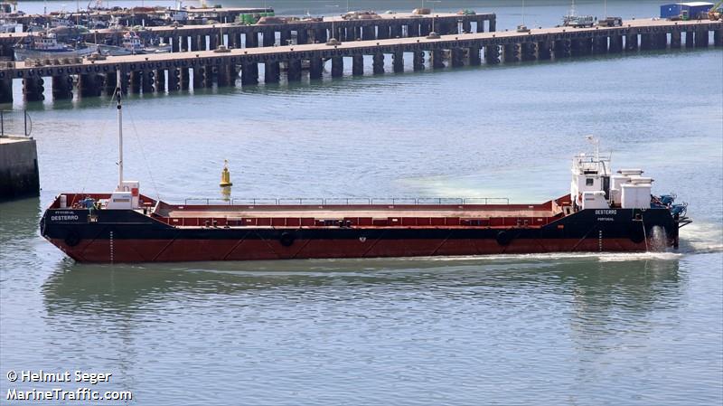 desterro (Cargo ship) - IMO , MMSI 263600008, Call Sign CSXC7 under the flag of Portugal