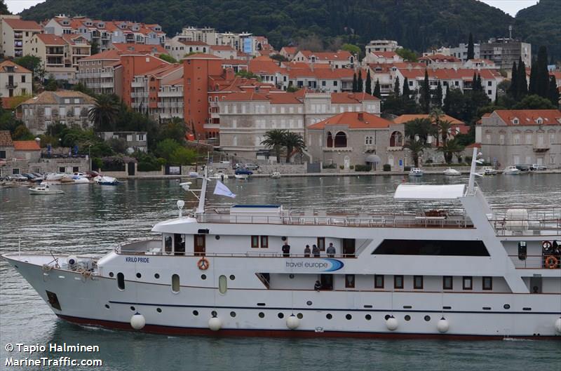 lupus mare (Passenger ship) - IMO , MMSI 238233640, Call Sign 9AA7762 under the flag of Croatia