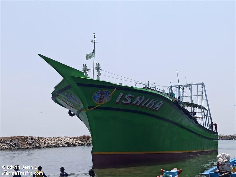 jisviya boat (-) - IMO , MMSI 419530200, Call Sign 142400 under the flag of India