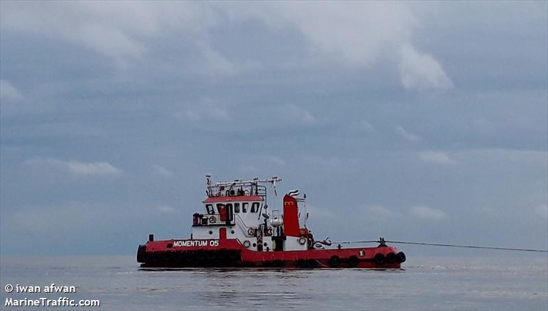 tb momentum 05 (Tug) - IMO , MMSI 525024170, Call Sign YDA3372 under the flag of Indonesia