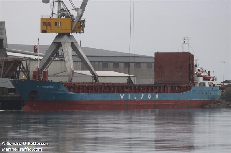 wilson brugge (General Cargo Ship) - IMO 9150494, MMSI 314702000, Call Sign 8PFO8 under the flag of Barbados