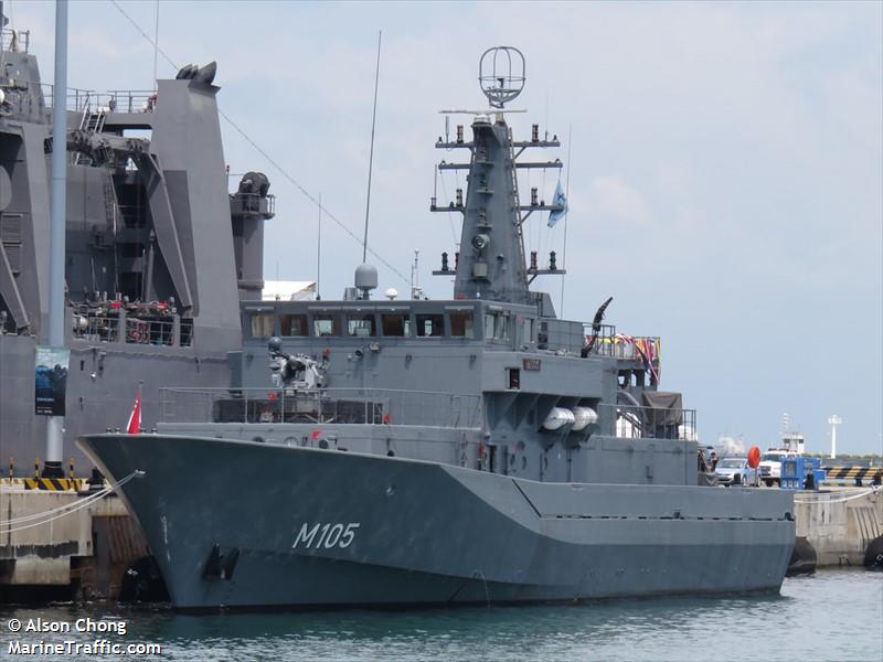 rss bedok (Military ops) - IMO , MMSI 566012100, Call Sign S6KV under the flag of Singapore