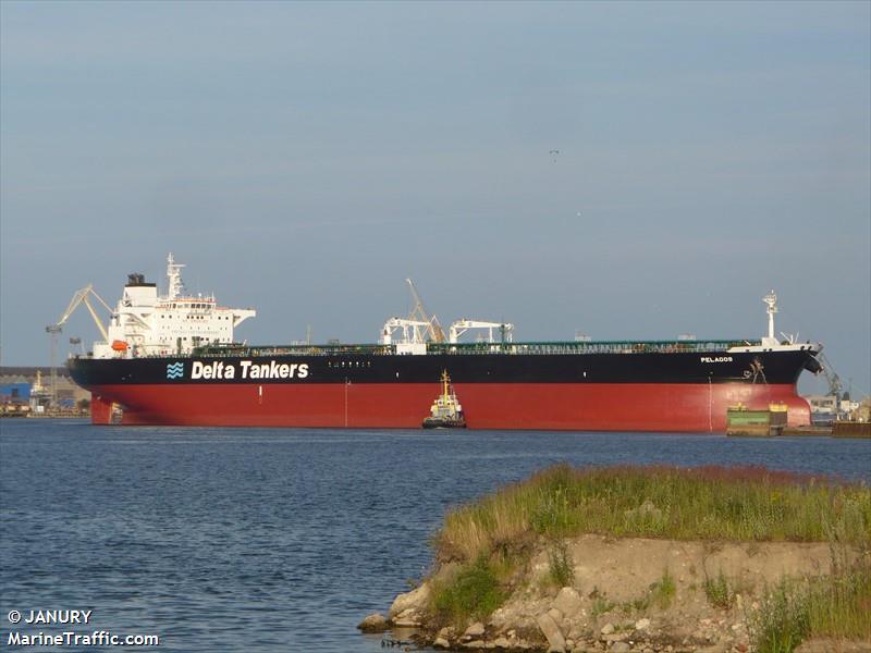 turbo voyager (Crude Oil Tanker) - IMO 9299898, MMSI 518998675, Call Sign E5U4655 under the flag of Cook Islands