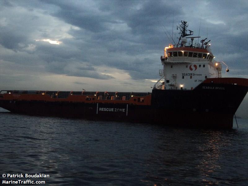 ilha do cabo frio (Offshore Tug/Supply Ship) - IMO 9292072, MMSI 710000490, Call Sign PPQG under the flag of Brazil