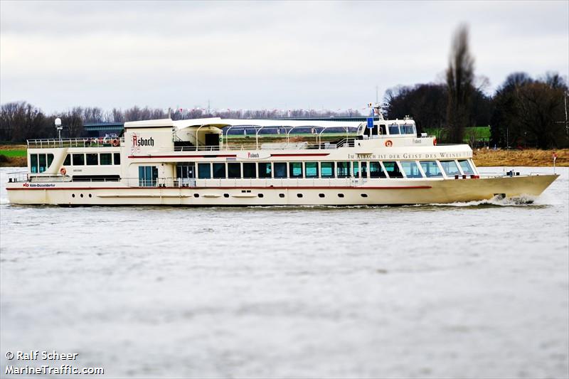 asbach (Passenger ship) - IMO , MMSI 211876760, Call Sign DC9742 under the flag of Germany