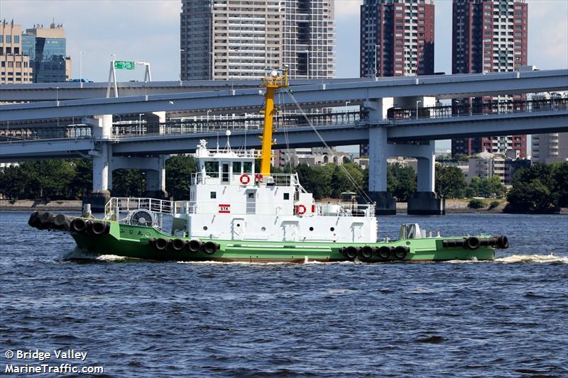 fuji maru (Tug) - IMO , MMSI 431021739, Call Sign JD5244 under the flag of Japan