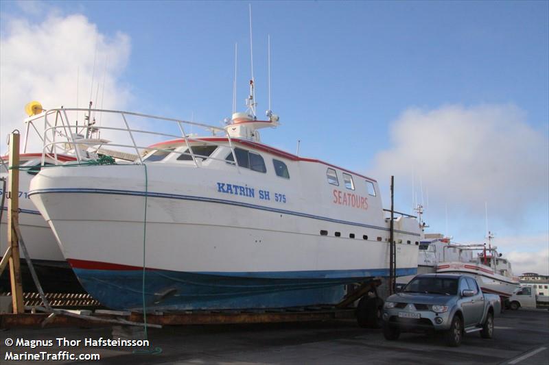 hopsnes (Fishing vessel) - IMO , MMSI 251146440, Call Sign 2457 under the flag of Iceland