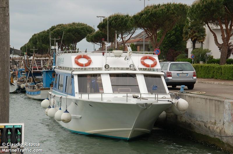 stella polare (Passenger ship) - IMO , MMSI 247246400, Call Sign IZAA under the flag of Italy