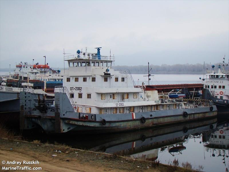 ot-2062tolyatty (Port tender) - IMO , MMSI 273340140 under the flag of Russia