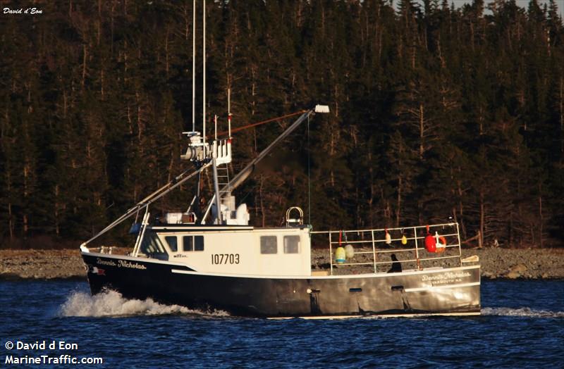 dennis nicholas (Fishing vessel) - IMO , MMSI 316020966 under the flag of Canada