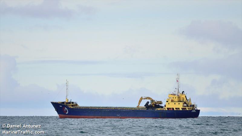 vor (General Cargo Ship) - IMO 7028441, MMSI 725000629, Call Sign CBVO under the flag of Chile