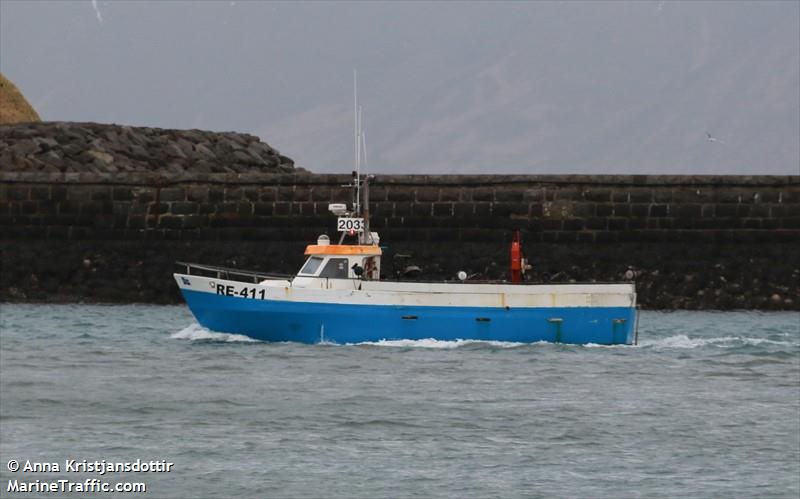 jon petur (Fishing vessel) - IMO , MMSI 251415840 under the flag of Iceland