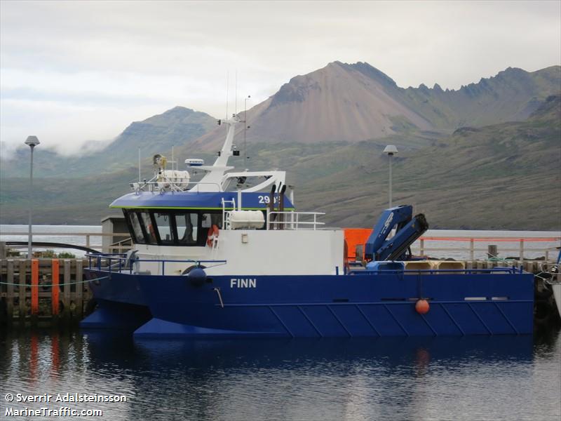 finn (Cargo ship) - IMO , MMSI 251856840, Call Sign 2998 under the flag of Iceland