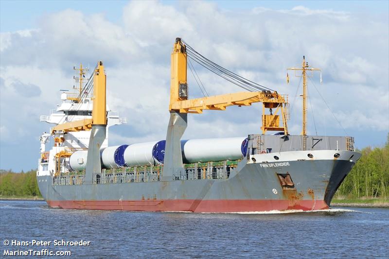 fwn splendide (General Cargo Ship) - IMO 9320518, MMSI 244850852, Call Sign PBKN under the flag of Netherlands