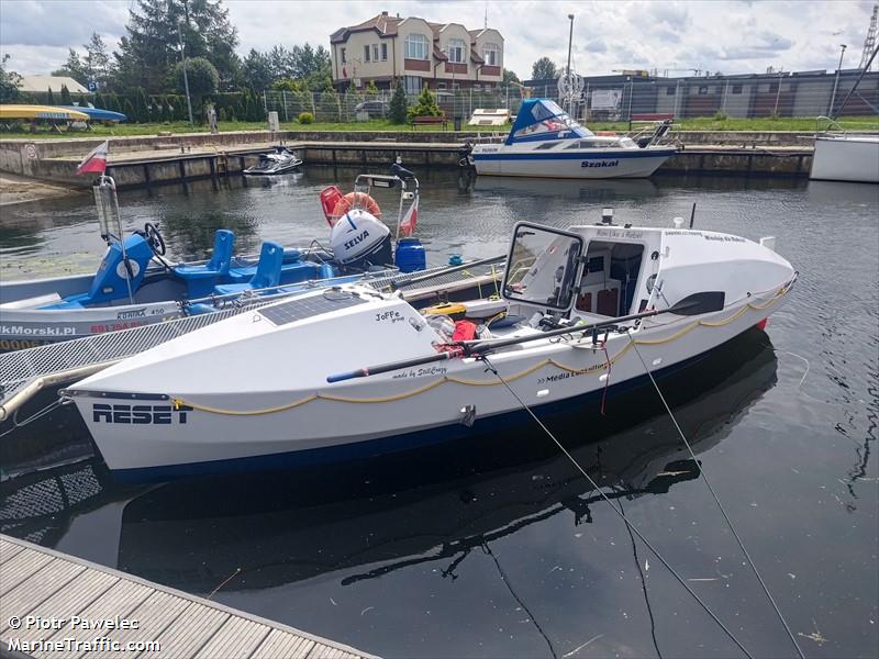 reset-navig-solo (Pleasure craft) - IMO , MMSI 261004215, Call Sign SPG5594 under the flag of Poland