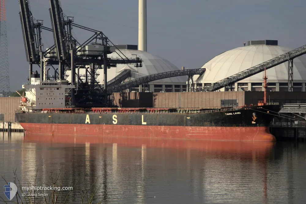 tang land (Bulk Carrier) - IMO 9233595, MMSI 352001788, Call Sign 3E2617 under the flag of Panama