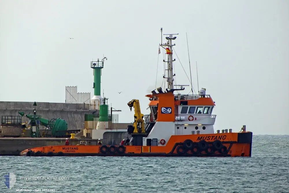 mustang (Tug) - IMO 9555383, MMSI 212854000, Call Sign 5BZD2 under the flag of Cyprus