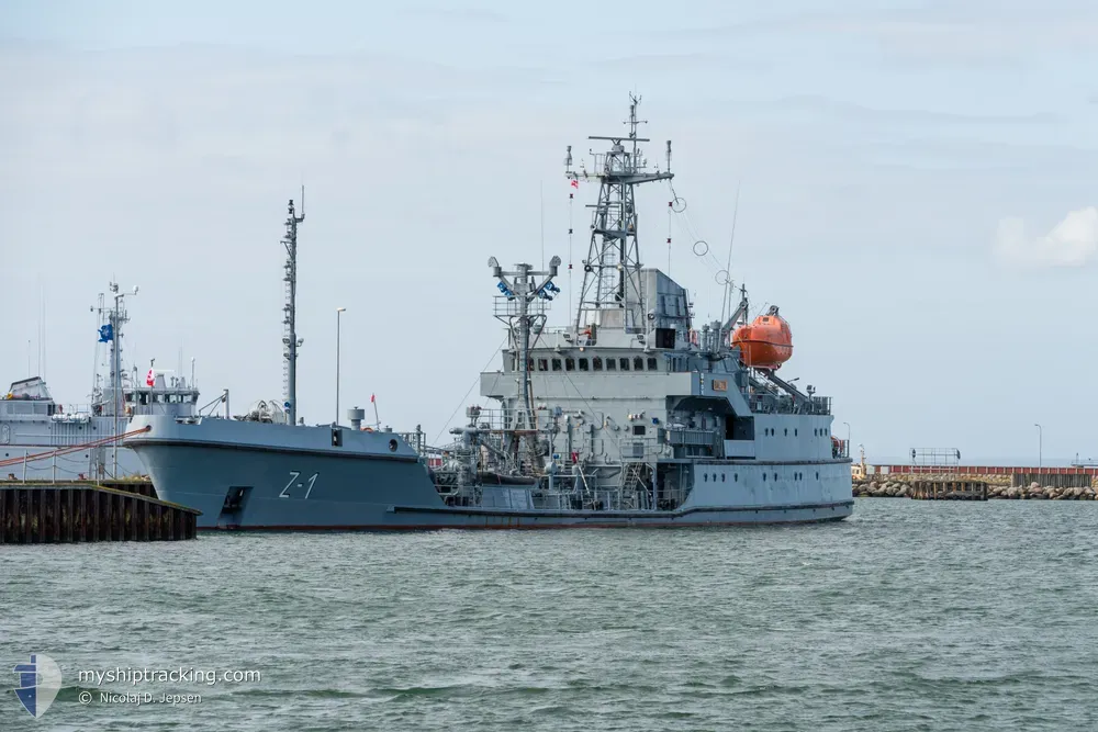 orp baltyk (Military ops) - IMO , MMSI 261217000, Call Sign SRWM under the flag of Poland