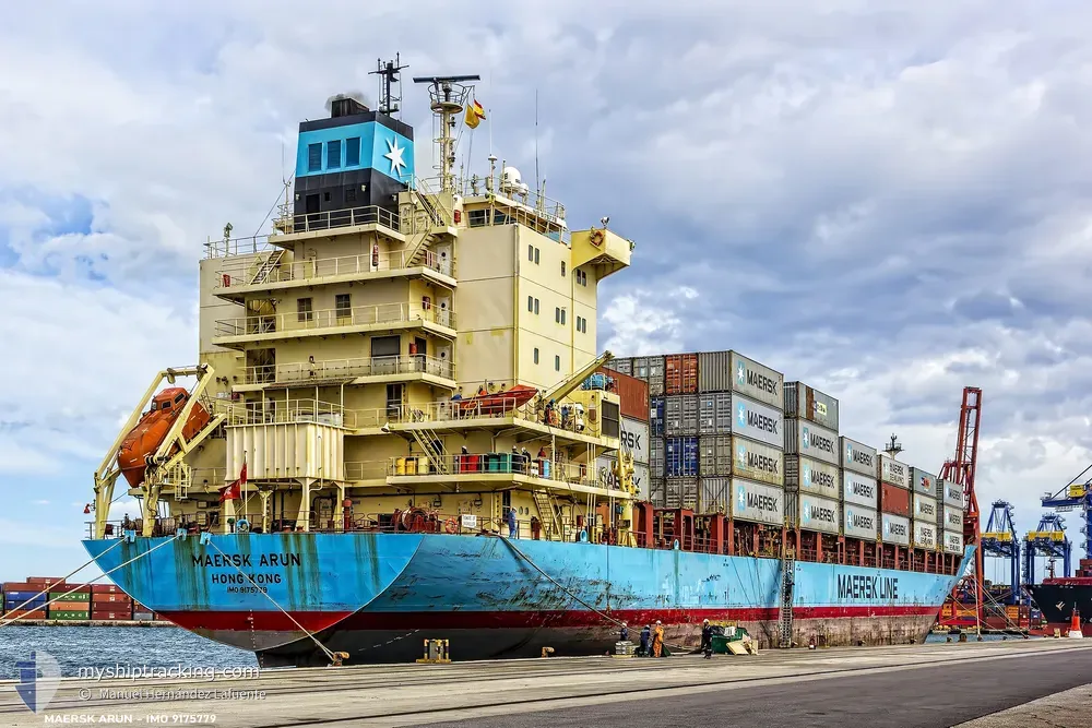 hr turag (Container Ship) - IMO 9175779, MMSI 405000386, Call Sign S2CK6 under the flag of Bangladesh