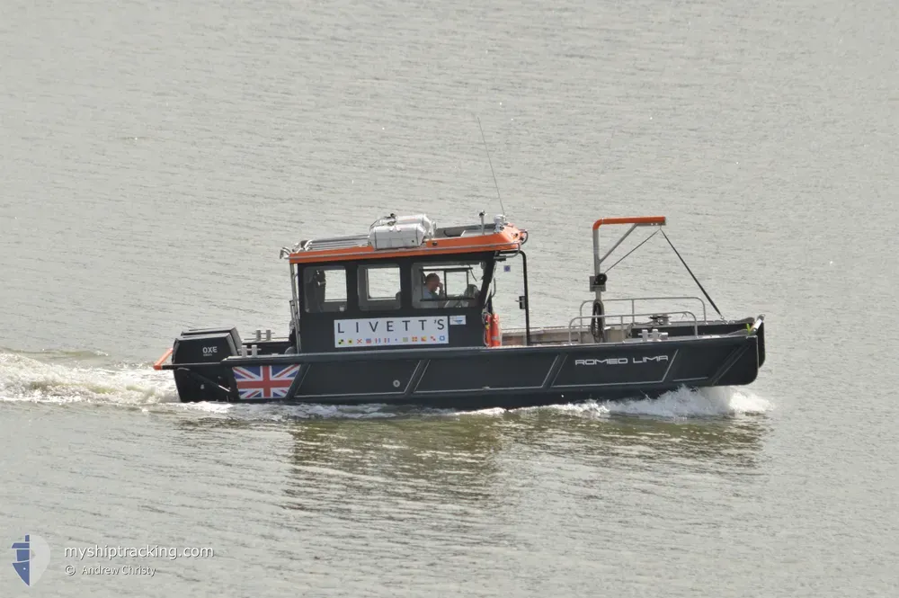 romeo lima (WIG) - IMO , MMSI 232044292, Call Sign MMKX2 under the flag of United Kingdom (UK)