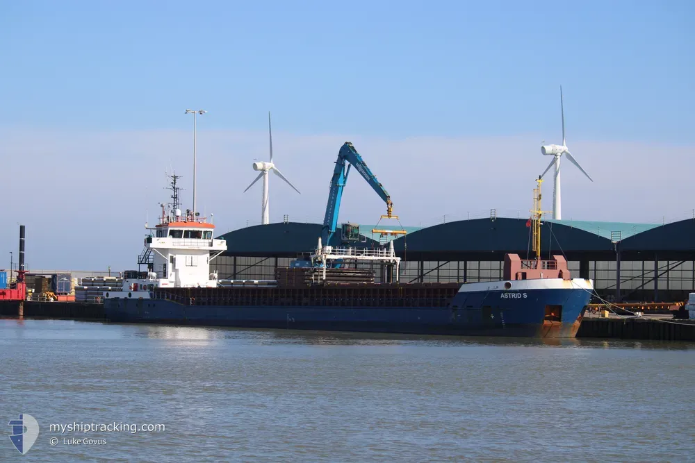 astrid s (General Cargo Ship) - IMO 9195717, MMSI 314730000, Call Sign 8PKO1 under the flag of Barbados