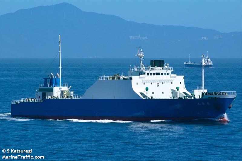 rokuryu maru (Ro-Ro Cargo Ship) - IMO 9159397, MMSI 431500553, Call Sign JL6524 under the flag of Japan