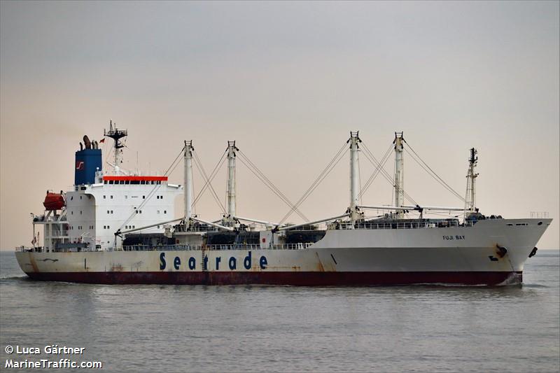fuji bay (Refrigerated Cargo Ship) - IMO 8920141, MMSI 636013651, Call Sign A8OL6 under the flag of Liberia