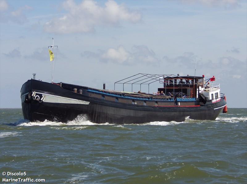 avontuur (Passenger ship) - IMO , MMSI 244710121, Call Sign PD5379 under the flag of Netherlands