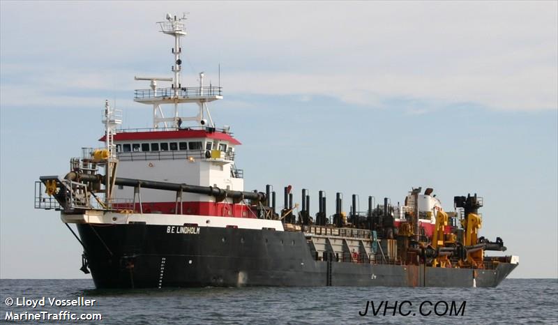 be lindholm (Hopper Dredger) - IMO 8402773, MMSI 368954410, Call Sign WCY9878 under the flag of United States (USA)